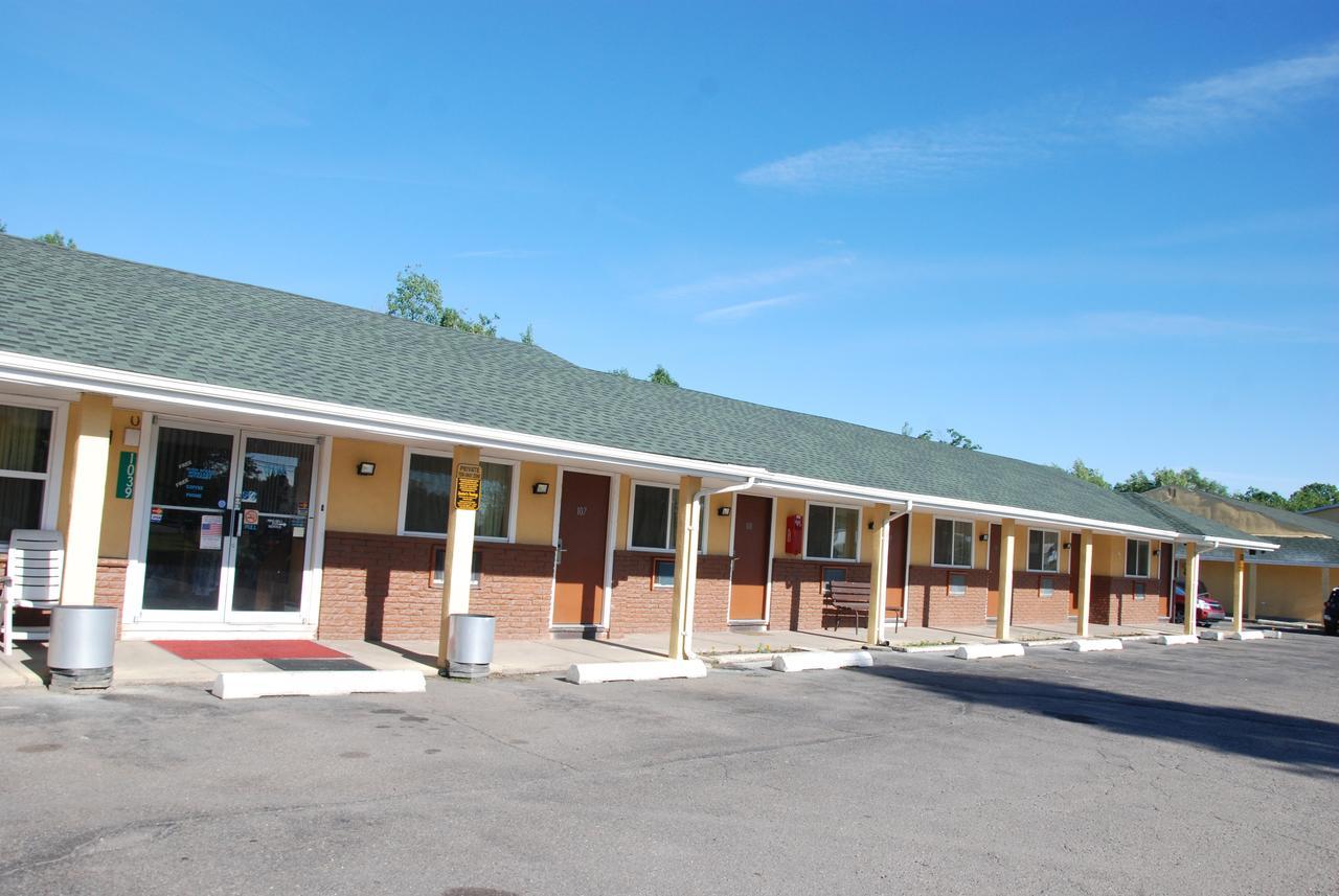 Mount Laurel Motel Hazleton Exterior foto